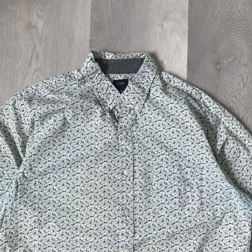 J CREW BLUE FLORAL SHIRT BUTTON LONG SLEEVE MENS LARGE